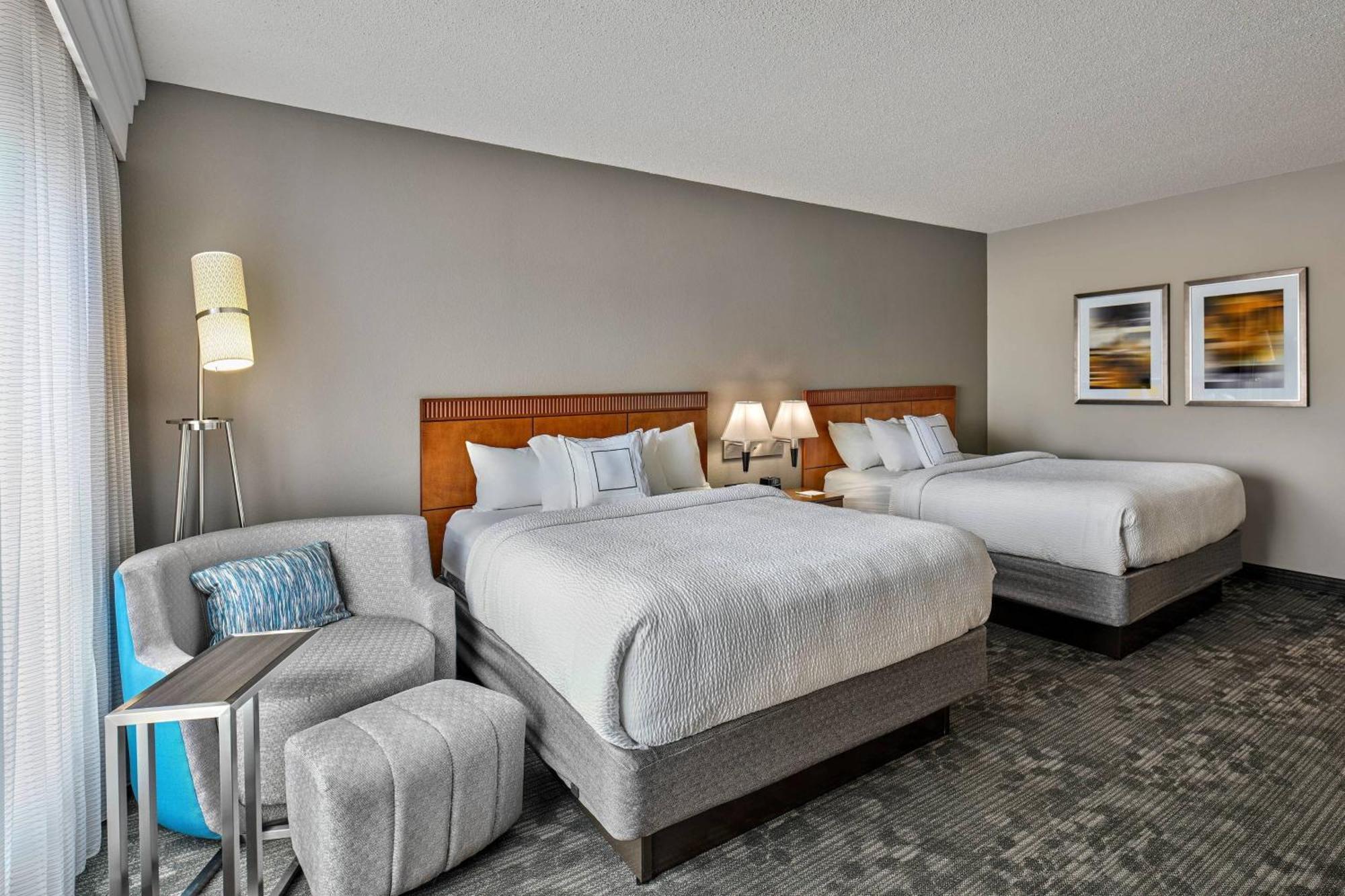 Courtyard Philadelphia/langhorne Hotel 3*