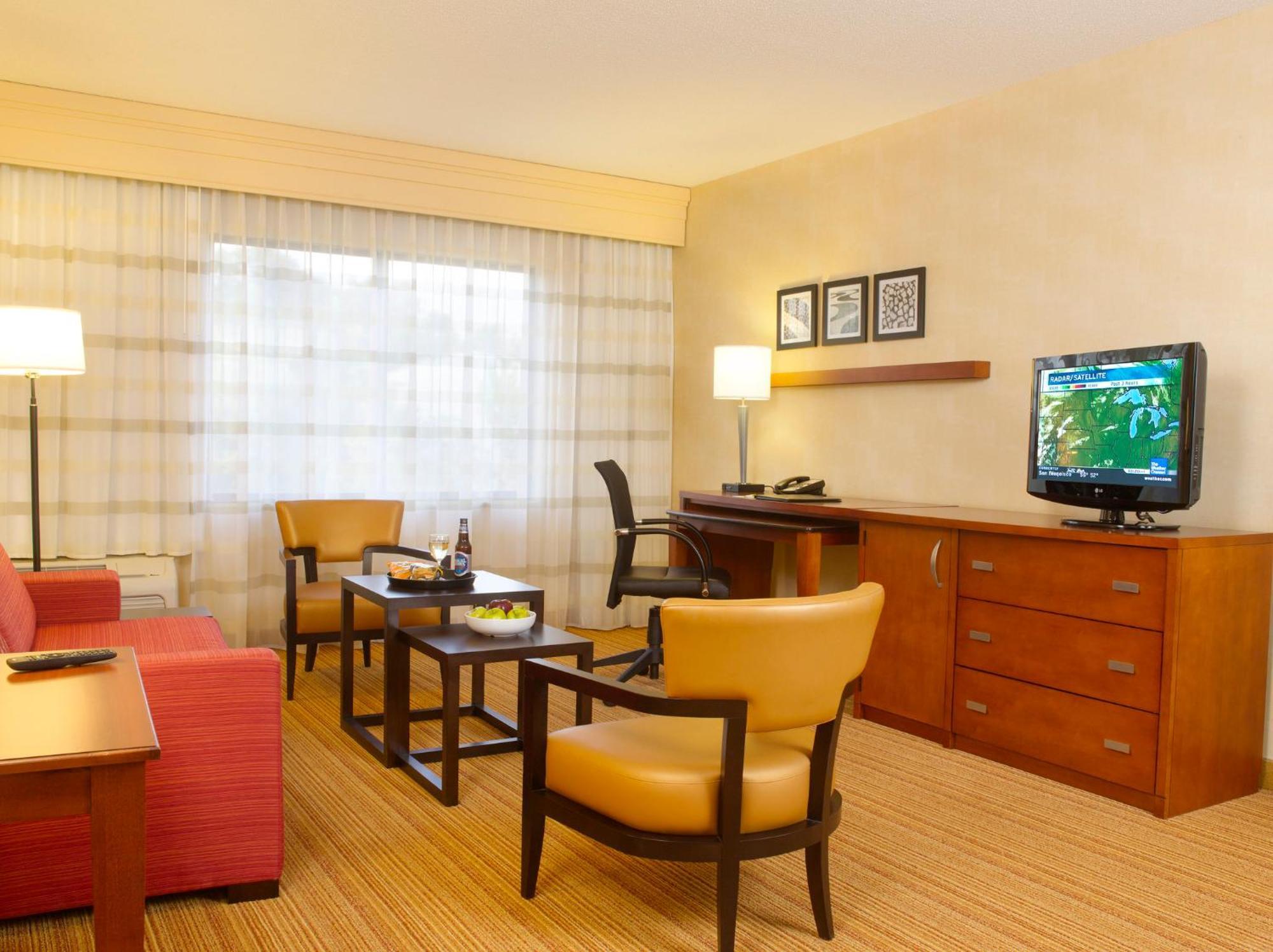 Hotel Courtyard Philadelphia/langhorne 3*