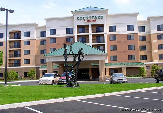 Courtyard Philadelphia/langhorne Hotel 3*